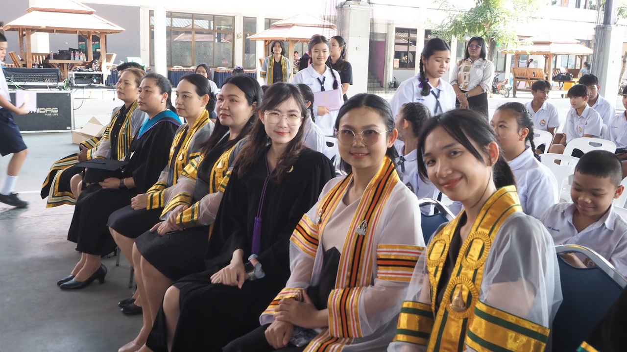 ภาพประกอบผลงานครูลิตาพัชร์